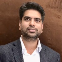 Raghu Seetharam Email & Phone Number