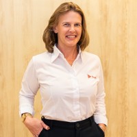 Isabel Fernandes Medeiros Email