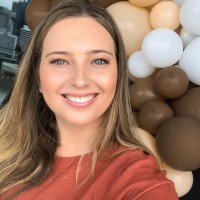 Courtney Lennon Email & Phone Number