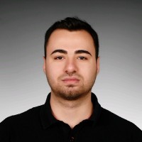 Emre Baş Email