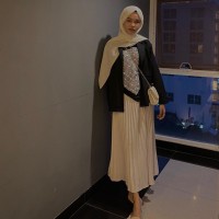 Syaza Nia Email