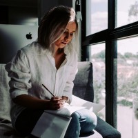 Julia Hoffmann Email
