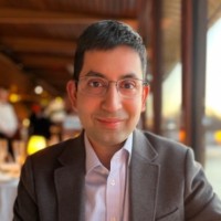 Metabase Employee Vamsi Peri's profile photo