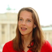 Facet5 Ltd Employee Christine von der Heide's profile photo