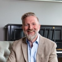 Richard Thomas Email