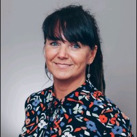 Nancy Holstein Email
