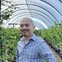 E-mail e número de telefone de Hua Huynh