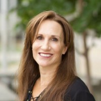 Hills Distribution Employee Robin Dye's profile photo