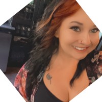 Priority Plastics Inc. Employee Samantha Rust's profile photo
