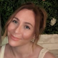 Hannah Oakley Email & Phone Number