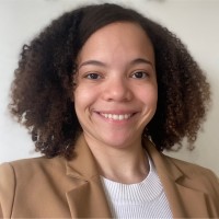 Thayza Ferreira Email