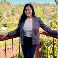Suesun Sapradit Email & Phone Number