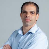 Tópico Employee Daniel Litvin's profile photo