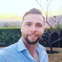 Roman Chvetsov Email