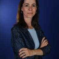Thaísa Lunelli Rodrigues Email
