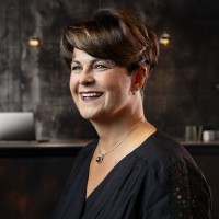 Lisa Quinn Email & Phone Number