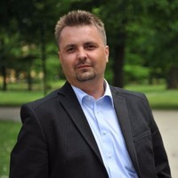 Adam Białkowski Email