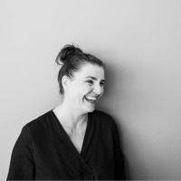 Anja Gillies Email