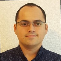 ZbW - Zentrum für berufliche Weiterbildung Employee Armin Elmazi's profile photo
