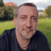 Hendrik Siebert Email