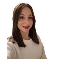 Chloé Cervi Email