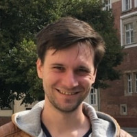 Bartosz Gadomski Email