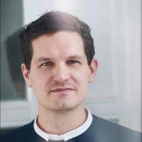 Janosch Fischer Email