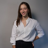 waffle Employee Júlia Travaioli's profile photo