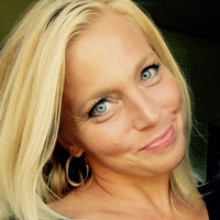 Lynn Nelson