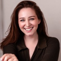 Hannah Bloom Email & Phone Number