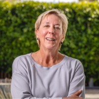 Holly Morris Email & Phone Number