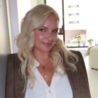 Intouch Relocations Employee Kateryna 🇺🇦's profile photo