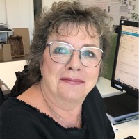 Elly Gerritsen Email