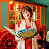 Barefoot Books Employee Nancy Traversy's profile photo