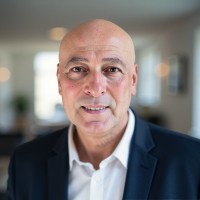 TonaLaw Employee Edward Agabs's profile photo