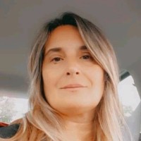 Initial Textile France Employee Flore Levardon's profile photo