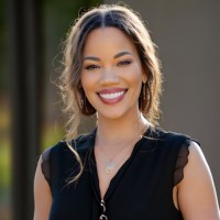 CannaMD Employee Raiza Perez-Nieves's profile photo