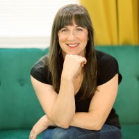 Sara Hale Email & Phone Number