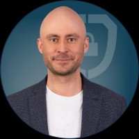 Bjoern Blender Email & Phone Number