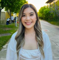 Apple Employee Iris W's profile photo
