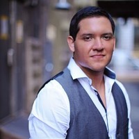 iLusso Employee Chris Lara's profile photo