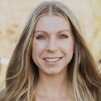 E-mail e número de telefone de Tiffany Doby