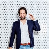 Change Employee Rodolphe Poprawa's profile photo