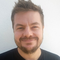 Dan Thomas Email