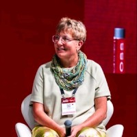 CMMC GmbH Employee Regina Hessenmüller-Lampke's profile photo