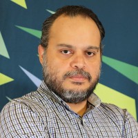 Angel León Hernández Email