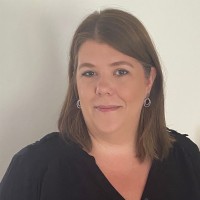 Karin Ek Email