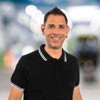 Yves Holdener Email