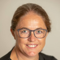 Kirsten Hahn Email & Phone Number