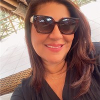 Estácio Employee Denise Freire's profile photo